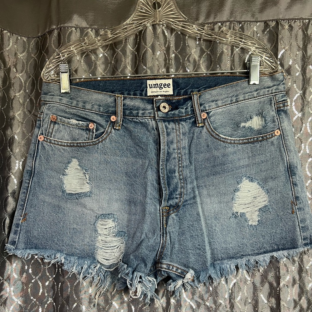 Umgee denim shorts size 32